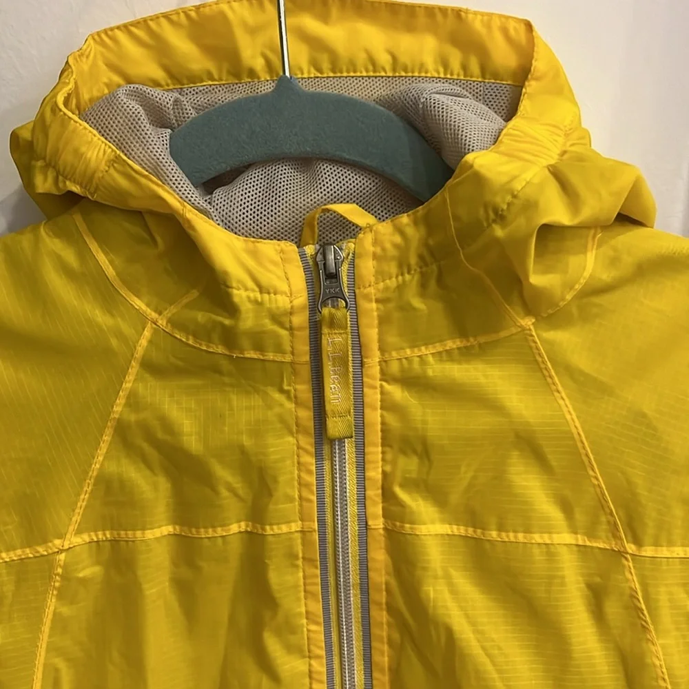 Vintage L.L. Bean raincoat yellow toddler discovery rain jacket size 5-6